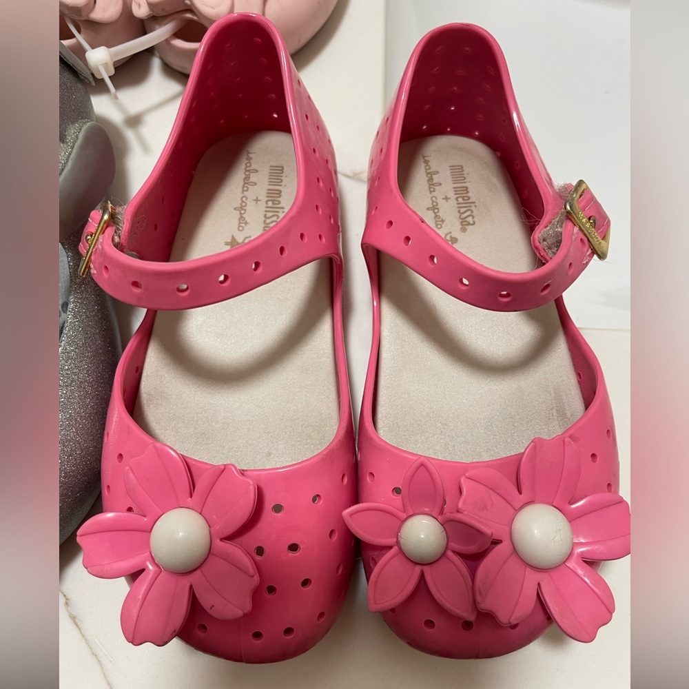 Size 9 flower mini Melissa